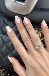 Beauty: Old Money Nails To Copy For Timeless Class