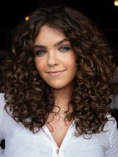 Medium Curly Hairstyles