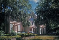St. Francisville, Louisiana. After Villa Gardens: a former historic plantation.