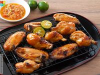 Easy recipe for Chinese-style "barbeque" honey glazed chicken wings, cooked the fuss-free way by roasting in an oven.