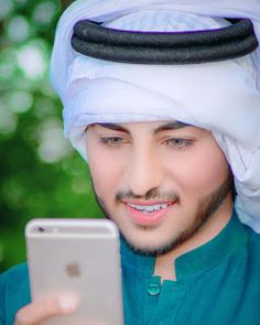 Latest 25+ Sweet Dp Of Whatsapp For boys Girls New Dp Pics Instagram, World Handsome Man, Muslim Men, World Handsome Boy, Arab Men, Most Handsome Men, Arab Men Dress, Muslim Pictures, Arab Men Fashion