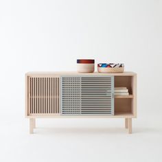 Colonel creates a sideboard inspired by Japonese tradition. Decoration and contemporary furniture in Paris. Diy Furniture, Furniture Design, Home Décor, Interior, Record Cabinet, Sideboard Designs, Rattan, Sideboard Grey, Console