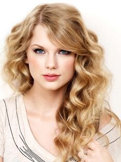 Long Hair Styles, Hair Styles, Taylor Swift Hair, Curly Hair Styles, Her Hair, Hair Looks