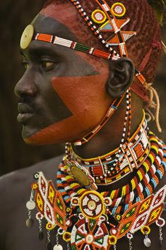 Africa | Side profile of highly decorated Samburu Warrior. | © Douglas Steakley/Lonely Planet Wearable Technology, Man Fashion, Retro, Cyber Punk