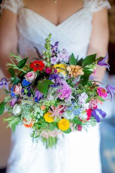 wildflower rústico bouqet colorido casamento Wreaths, Flowers, Instagram, Wildflower Bouquet, Floral Wreath, Beautiful, Garden