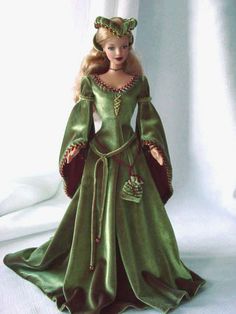 History barbie Medieval Dress, Renaissance Gown, Costume, Historical Dresses