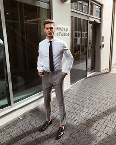 White Oxford shirt and grey plaid slim pant for new formal style in 2019 Men's Clothing, Mens Street Style, Men Formal