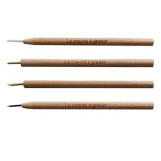 three pencils with the words le crayon a gauche written on them