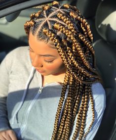 Brown Blonde Middle Triangle Part Hairstyle Dreadlocks, Inspiration, Natural Hair Rules, African Hair Braiding Styles, Best Hairstyles, African Hair, African Braids Hairstyles, Dreads