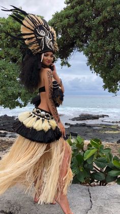 Hawaii Hawaiian Costume, Hawaiian Woman, Hawaiian Girls, Hawaiian Dancers, Polynesian Dance, Polynesian Culture, Tahitian Dance