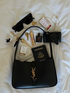 Vans, Purses, Iphone, Accessories, Bags, Inside My Bag, What In My Bag, Luxury Bags