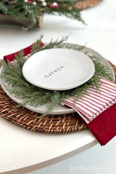 White Christmas, Christmas Dinner, Christmas Tablescapes, Christmas Centerpieces, Christmas Party
