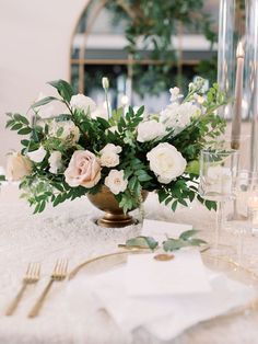 Inspiration, White Rose Centerpieces, Rose Centerpieces, Rose Centerpieces Wedding, Peonies Wedding Centerpieces, Blush Centerpiece