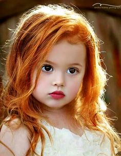 Lovely child I Love The Color of Her RED HAIR. Hair Styles, Redheads, Rambut Dan Kecantikan, Beautiful Eyes, Fotografia