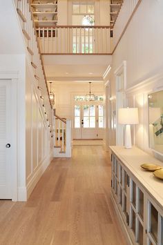 Staircase Landing. Staicase leading to upper level with built-in bookcase. Floors are white oak. Sunshine Coast Home Design. Décor Ideas, Cottage Style, Romantic Cottage, Cottage Homes, Cottage, Inspired Homes