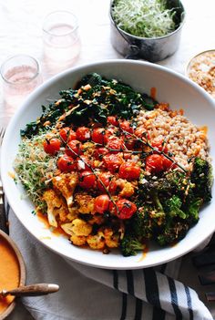 Roasted Vegetable and Farro Grain Bowl / Bev Cooks Salads, Healthy Recipes, Roasted Vegetables, Roasted Veggies, Veggie Bowl, Farro Grain, Farro Recipes, Vegetarian Dishes, Vegetarian Dinner