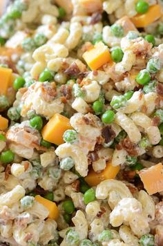 Bacon Ranch Pasta Salad: a quick, easy & creamy pasta salad with cheddar cheese, bacon, peas & ranch seasoning all tossed together for a great potluck dish! Pasta Salad, Lunches, Pesto, Bacon Ranch Pasta Salad, Ranch Pasta Salad, Creamy Bacon Ranch Pasta Salad Recipe, Ranch Pasta, Pasta Salad Recipes