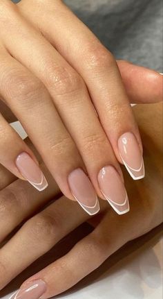 Designed Nails, Trendy Square Nails, French Tip Design, French Nails, French Tip Designs, Classy French Tip Nails Coffin, Classy Simple Nails Coffin