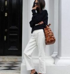 Jeans, Casual Outfits, Casual, Outfits, Moda Casual, Moda, White Jeans Outfit, White Wide Leg Pants, Fashion Outfits