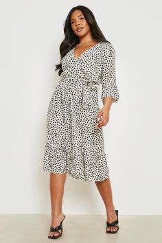 Womens Plus Ruffle Hem Spotty Wrap Dress - white - 18 - Give your summer closet a refresh with this cute summer dress. This lightweight and loose-fitting summer dress for women is the perfect piece to bring your summer outfits back to life and give your closet the refresh it needs. Styled with sandals or sneakers, feel sexy as you show off some skin and keep cool in the warm weather in this cute sundress. We've found the perfect summer dress for 2021, so you don't have to.Style: Wrap DressDesign Plus Size Dresses, Selfie, Outfits, Summer Dresses, Wrap Dress, Plus Size Summer Dresses, Summer Dresses For Women, Plus Size Dress, Staple Dress