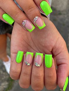 Green  Collar    Color Nails Embellished   Nail,Hand & Foot Care Nail Shapes Square, Swirl Nail Art, Neon Nail Art, Neon Green Nails, Green Acrylic Nails, Acryl Nails, Style Français, Nail Designs Pictures