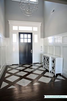 could do this look in foyer but with wood look tile as the dividing pieces not true wood would have to find a wood tile close to the color of the wood floor we want Interior Design, Inspirasi, Rom, Style At Home, Gang, Veranda