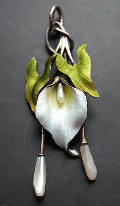 Meyle and Mayer Jugendstil/Art Nouveau calla lily 900 sterling enamel pendant. | Collectors Weekly