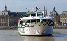 Aquitaine, Bordeaux river cruises  | Hotel Barge, Self-Drive + River Cruises | French Waterways
