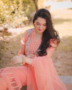 Casual, Suits, Empire, Stylish Girl Images, Stylish Girls Photos, Beautiful Pakistani Dresses