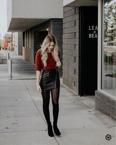 Winter Outfits, Leather Skirt Outfit Winter, Winter Skirt Outfit, Black Leather Skirt Outfits, Outfit Inspo Fall