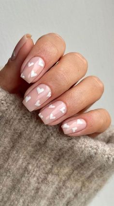 Cute & Aesthetic Valentines Day Nails Ideas | Classy Nails Trendy Nails Nail Designs Valentines, Nails For Valentines Day, Valentine Nail Designs, Valentines Nail Art Designs, Cute Simple Nail Designs