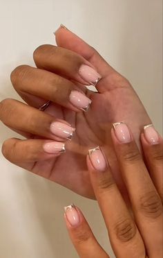 Chrome tips😍 French Tip Acrylic Nails, French Manicure Acrylic Nails, Classy Acrylic Nails, Bling Acrylic Nails, Short Square Acrylic Nails, Acrylic Toe Nails, Unique Acrylic Nails, Classic Nails