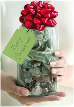 What a great tradition to start.... Have family put money in mason jar throughout year. At Christmas time, choose someone to bless (anonymously). On Christmas eve, deliver by Ring and Run. Must read the book "The Christmas Jar" it explains how it all started. I love this! Gifts, Saving Money, Natal, Budgeting, Money Saver, Traditions To Start, Money Jars, All Things Christmas, Vision Board