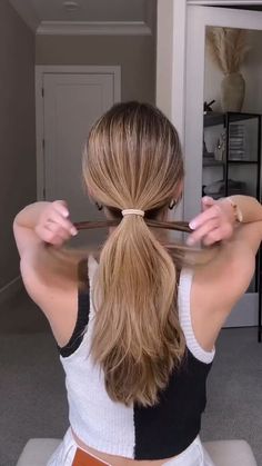 Hidden ponytail hack Credits:@nichole.ciotti