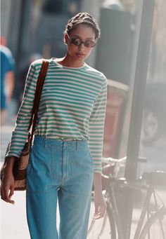 Spring Fashion, Outfits, Outerwear, Sweater Shirt, Denim Trends, Striped Shirt, Well Dressed, Spring Denim, Cashmere Dress