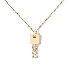 Diamond Love Key Pendant Bijoux, Diamond Pendant, Diamond Jewelry, Gold Jewelry, Gold Necklace Designs, Jewelry Design, Pearl Jewels, Fine Jewelry, Key Jewelry