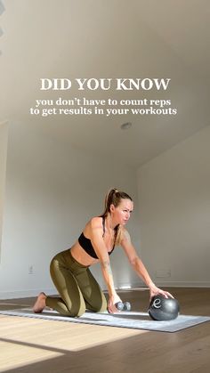 a woman is doing exercises on a mat with a kettle in front of her and the words did you know? you don't have to count reps