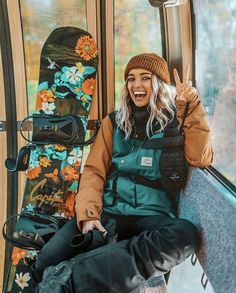 Fashion, Hippies, Photography, Loud, Michael Jordan, Snowboarding Outfit, Snowboarding Style, Photos