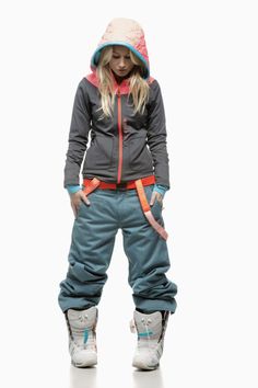 cool snowboard look Oxford, Clothes, Ski Fashion, Vetements, Ski Outfits, Snowboard Boots, Vest