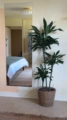 Home Décor, Home, Aesthetic Bedroom, Cute Bedroom Decor, Room Aesthetic, Room, Bedroom Inspo, Room Inspo, Room Design