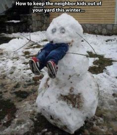 Funny snowman, funny christmas photos, snowman jokes... For the best christmas humor visit www.bestfunnyjokes4u.com/funny-christmas-pics/ Snowman, Winter Fun, Snow Fun, Lachen, Laugh, Fun