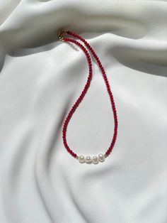 Pearl Necklace, Pearl Choker, Red Beaded Necklaces, Coral Necklace, Beaded Jewelry Necklaces, Red Coral Necklace