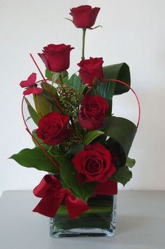 This would be good for a new romance...'you give me butterflies'! Natal, Valentine's Day, Jul, Beautiful Roses, Bouquet