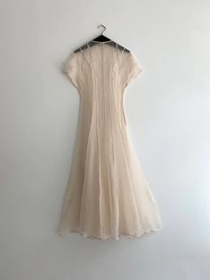 Anemoia Gown – Kamperett Couture, Gowns, Haute Couture, Silk Slip, Silk Dress, Silk Organza Dress, Silk Organza, Slip Dress, Organza Dress