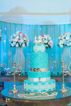 Foto de Decoração azul tiffany - Stephany 15 Anos Decoration, Quinceanera Themes, Quince Decorations, Quinceanera Cakes, Debutante, Mariage, Deco, Wedding Deco
