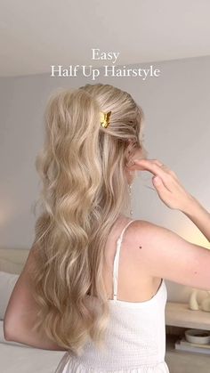 Cute and easy half up hairstyle🦋✨ #hairtutorial #halfuphalfdownhairstyle #hairstyle #hairinspo