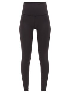 Lululemon's innovative Everlux™ fabric – a four-way stretch jersey, double-knitted to stay cool against the skin – is used for these black high-rise Wunder Train leggings. Fitness, Outfits, Leggings, Nike Outfits, Active Wear, Active Wear For Women, Leggings Are Not Pants, Lululemon Pants, Lululemon Tops