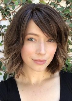 Short Bob Wavy Synthetic Hair With Bangs Women Wig 14 Inches