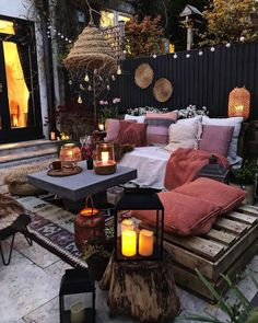 25 Gorgeous Bohemian Patio Ideas For An Outdoor Sanctuary Outdoor Living, Small Outdoor Patios, Small Backyard, Balcony Decor, Bohemian Patio, Outdoor Decor