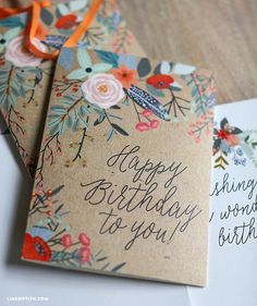 Tarjeta floral para imprimir // Happy Birthday card free printable #compartirvideos #videowhatsapp #imagenesdivertidas Handmade Birthday Cards, Greeting Cards, Birthday Cards Diy, Cards Handmade, Birthday Card Printable, Buy Cards, Diy Cards, Birthday Cards, Free Printable Birthday Cards